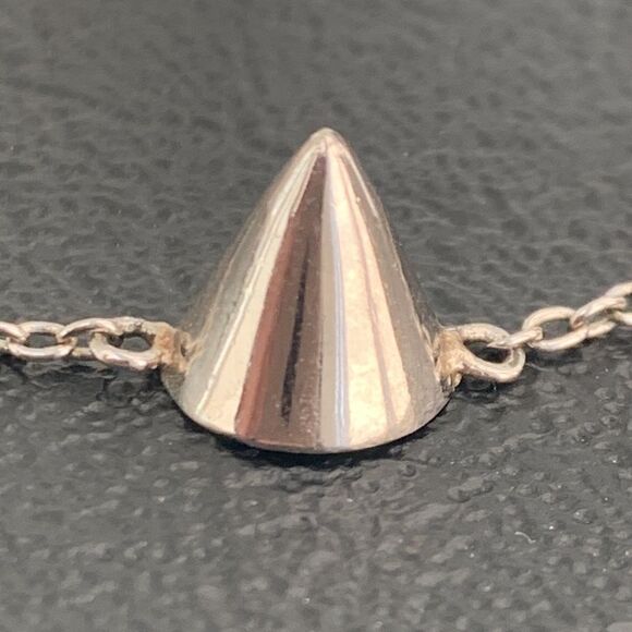 Eddie Borgo Single Cone Spike Bracelet - Sculptural Cone Design - Picture 3 of 8